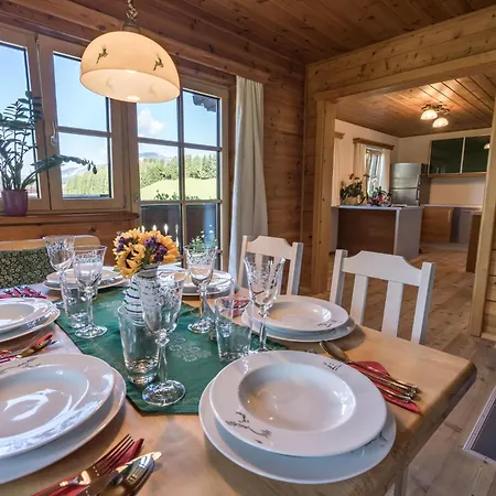 Erhoehte Und Ruhige Lage Am Ortsrand Von By Interhome