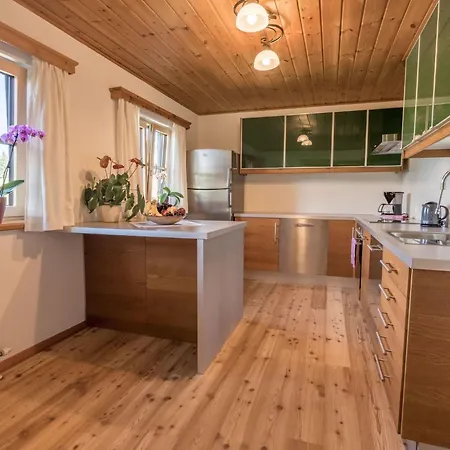 Erhoehte Und Ruhige Lage Am Ortsrand Von By Interhome *